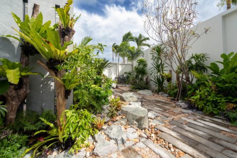 Villa in Phuket, Thailand 3 bedrooms № 116526 - photo 5