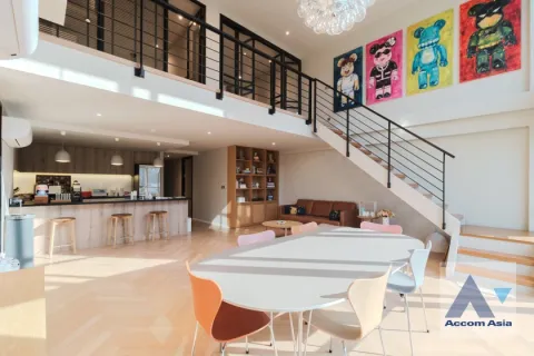 Duplex in Watthana, Bangkok, Thailand 4 Schlafzimmer № 215405 - Foto 3