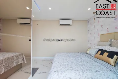 Condominio de 2 dormitorios en Jomtien Beach, Pattaya, Tailandia № 213302 - foto 16