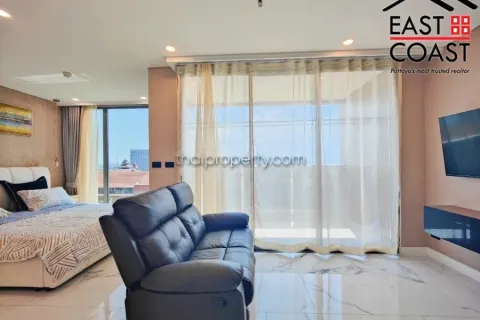 Condominio de 2 dormitorios en Jomtien Beach, Pattaya, Tailandia № 213302 - foto 30
