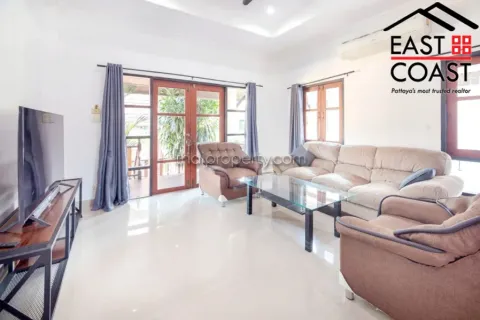Casa de 3 dormitorios en Pattaya, Tailandia № 213304 - foto 13