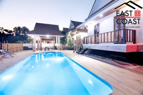 Casa de 3 dormitorios en Pattaya, Tailandia № 213304 - foto 7