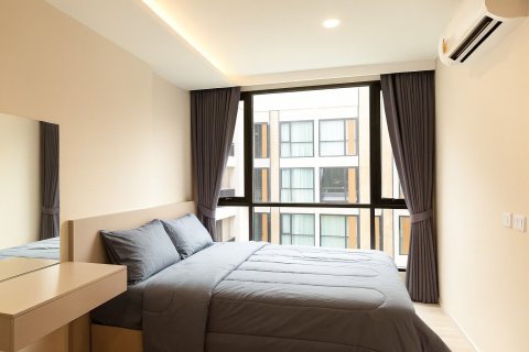 Condo in Khlong Toei, Bangkok, Thailand, 2 bedrooms № 155231 - photo 4