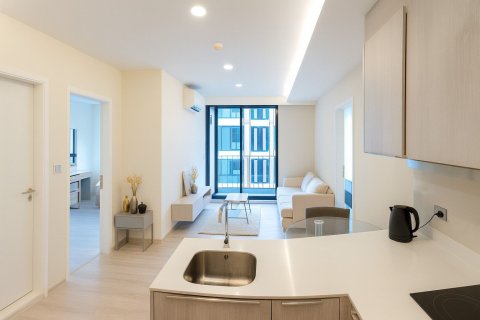 Condo in Khlong Toei, Bangkok, Thailand, 2 bedrooms № 155231 - photo 1