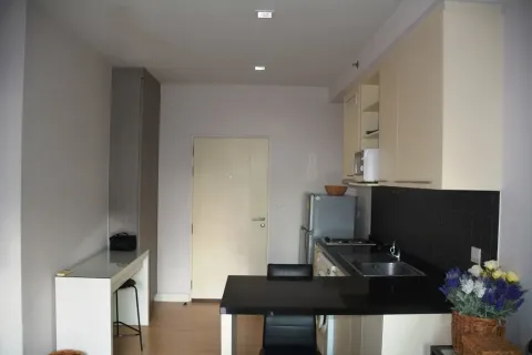 Студия в кондо в Сатхоне, Бангкок, Таиланд № 155225 - фото 5