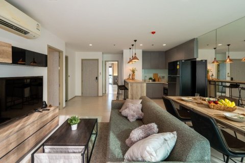 Condo in Khlong Toei, Bangkok, Thailand, 2 bedrooms  № 155230 - photo 4