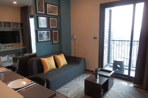 Студия в кондо в Клонг Тоэй, Бангкок, Таиланд № 155228 - фото 2