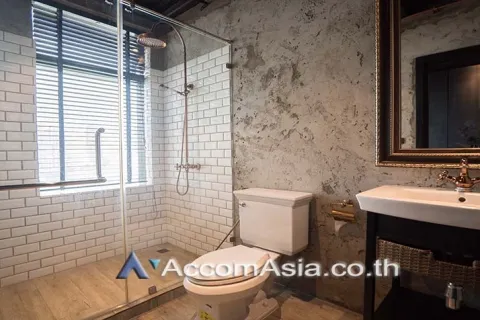 Duplex in Khlong Toei, Bangkok, Thailand 2 Schlafzimmer № 215136 - Foto 14