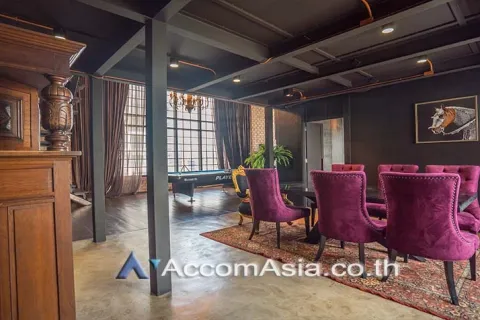 Duplex in Khlong Toei, Bangkok, Thailand 2 Schlafzimmer № 215136 - Foto 6