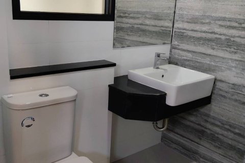 House in Chiang Mai, Thailand 3 bedrooms № 171048 - photo 18