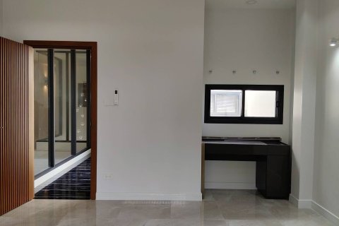 House in Chiang Mai, Thailand 3 bedrooms № 171048 - photo 9