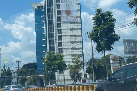 Commercial property in Bangkok, Thailand 7700 sq.m. № 116322 - photo 1