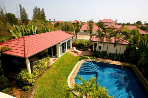 House in Hua Hin, Thailand 4 bedrooms № 116320 - photo 3