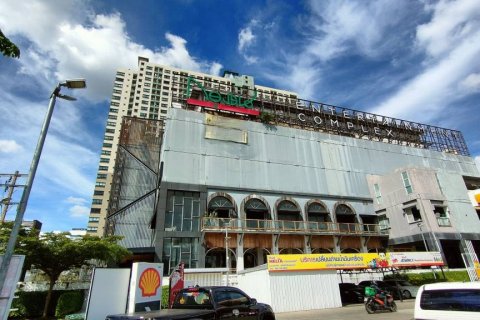 Коммерческая недвижимость в Бангкоке, Таиланд 4500м2  № 116318 - фото 5