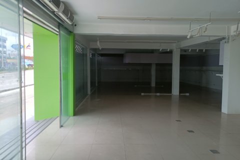 Коммерческая недвижимость в Клонг Сам Ва, Бангкок, Таиланд № 159539 - фото 3