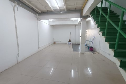 Коммерческая недвижимость в Клонг Сам Ва, Бангкок, Таиланд № 159539 - фото 7