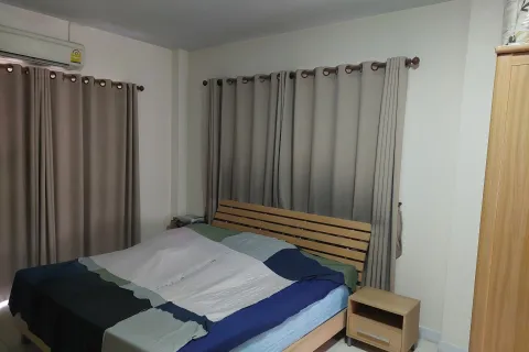 House in Khlong Sam Wa, Bangkok, Thailand 3 bedrooms № 159543 - photo 5