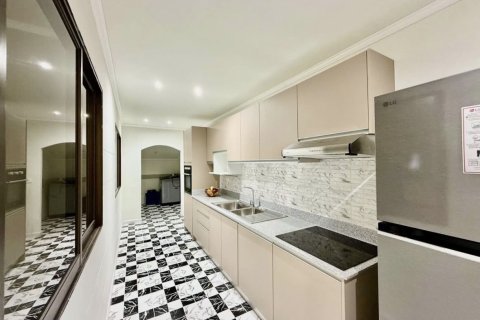 Дом в Паттайе, Таиланд с 4 спальнями  № 157964 - фото 9