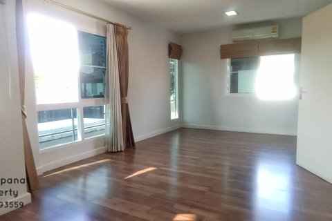 Дом в Банг Па-ине, Таиланд с 4 спальнями  № 157965 - фото 11