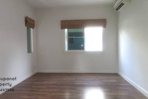 Дом в Банг Па-ине, Таиланд с 4 спальнями  № 157965 - фото 12