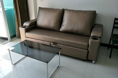 Studio dans le Condo à Khlong Toei, Bangkok, Thaïlande  № 137198 - photo 2