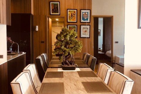 Кондоминиум с 2 спальнями в Ваттхане, Бангкок, Таиланд № 137197 - фото 2