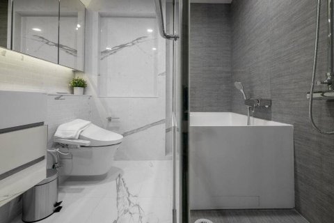 Кондоминиум с 2 спальнями в Ваттхане, Бангкок, Таиланд № 137197 - фото 4