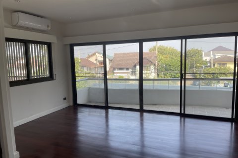 Дом в Тави Ваттане, Бангкок, Таиланд с 4 спальнями  № 137196 - фото 30