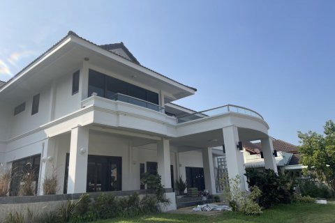 Дом в Тави Ваттане, Бангкок, Таиланд с 4 спальнями  № 137196 - фото 6