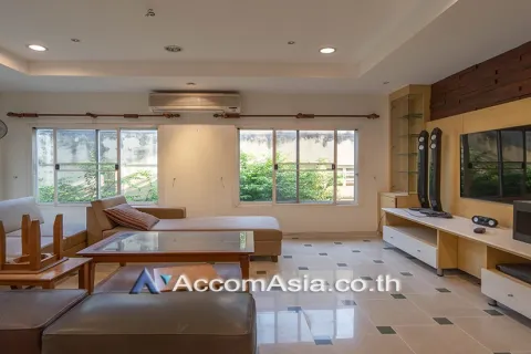 Haus in Watthana, Bangkok, Thailand 6 Schlafzimmer № 215653 - Foto 2