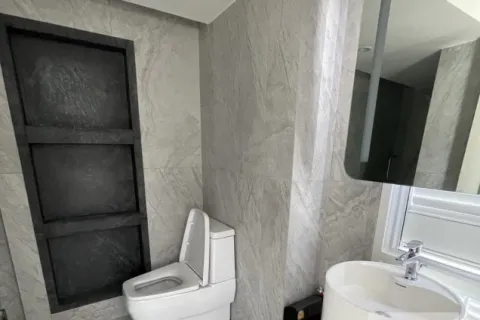 Haus in Watthana, Bangkok, Thailand 4 Schlafzimmer № 215650 - Foto 4