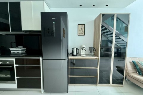 Квартира в Паттайе, Таиланд с 2 комнатами  № 172410 - фото 6