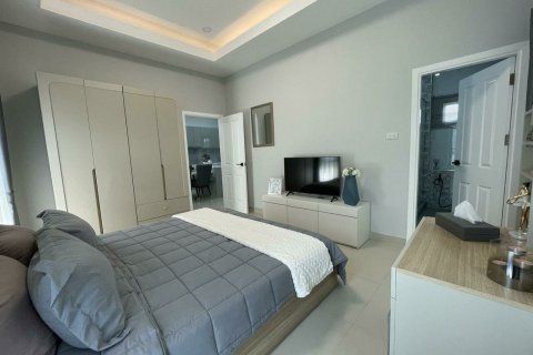 Penthouse in Pattaya, Thailand 3 bedrooms № 172411 - photo 7