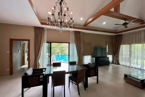 Maison à Pattaya, Thaïlande 3 chambres № 172414 - photo 12