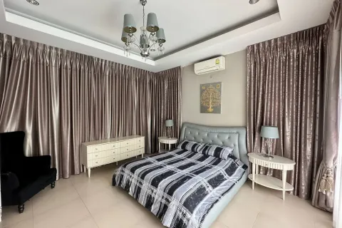 Maison à Pattaya, Thaïlande 3 chambres № 172414 - photo 20