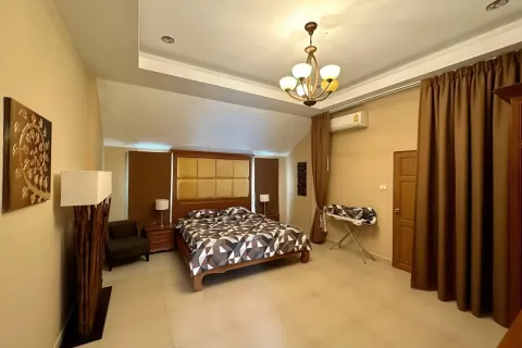 Maison à Pattaya, Thaïlande 3 chambres № 172414 - photo 30