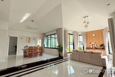 Дом в Паттайе, Таиланд с 4 спальнями  № 171473 - фото 20