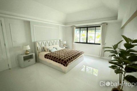 Дом в Паттайе, Таиланд с 4 спальнями  № 171473 - фото 14