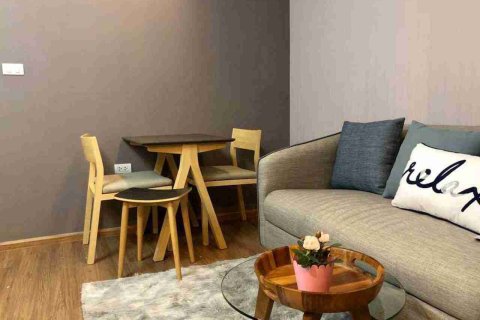 Condo in Thonburi, Bangkok, Thailand, 1 bedroom  № 183677 - photo 6