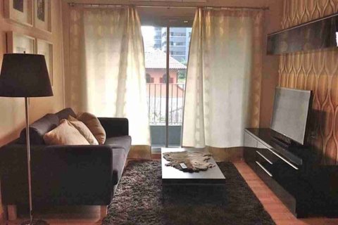 Condo in Bangkok, Thailand, 1 bedroom № 183682 - photo 9