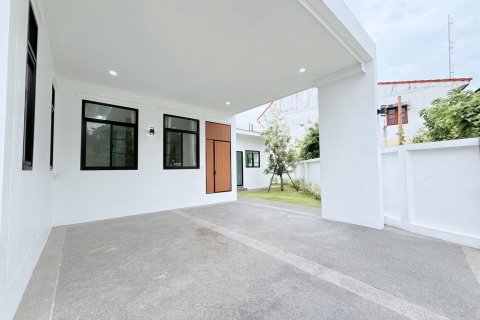 Дом в Чиангмае, Таиланд с 4 спальнями  № 147696 - фото 3