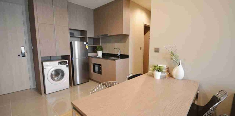 Condo in Phaya Thai, Bangkok, Thailand, 2 bedrooms  № 183663