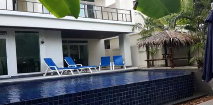 Villa on Jomtien Beach, Pattaya, Thailand 4 bedrooms № 202531