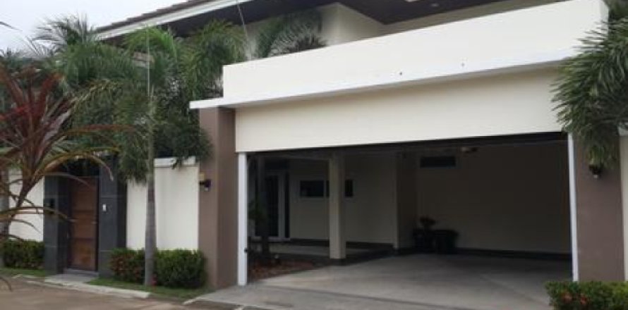 Villa on Jomtien Beach, Pattaya, Thailand 4 bedrooms № 202532