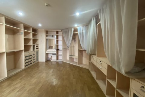Condo in Watthana, Bangkok, Thailand, 4 bedrooms № 200936 - photo 6