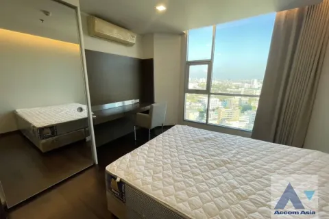 Condominio de 2 dormitorios en Sathon, Bangkok, Tailandia № 214434 - foto 12