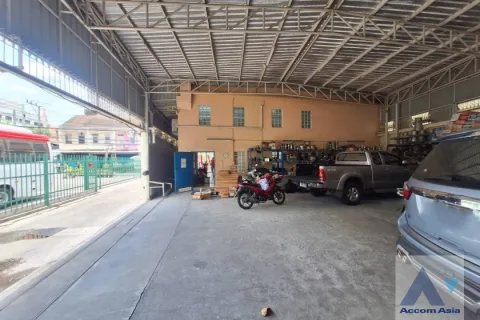 Commercial property in Bang Rak, Bangkok, Thailand № 214435 - photo 7