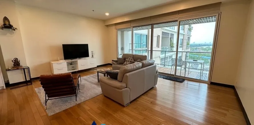 Condo in Yan Nawa, Bangkok, Thailand, 3 bedrooms  № 214432