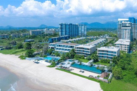 Condo à Cha-am, Thaïlande, 2 chambres  № 146696 - photo 1