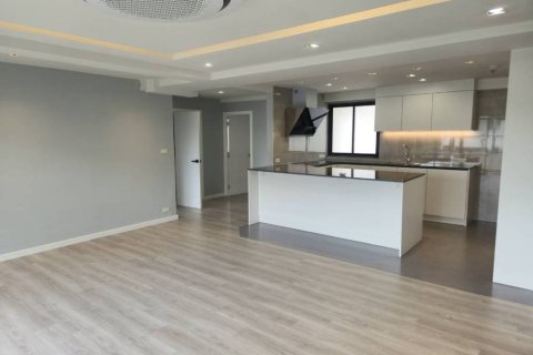 Кондоминиум с 2 спальнями в Бангкоке, Таиланд № 146697 - фото 2